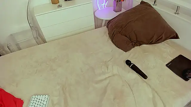 Alice_Sweetyyy Adlı Modelin Canlı XXX Sohbeti