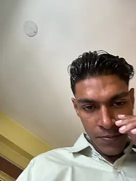 แชท XXX สดของ RavenKisses