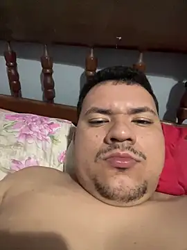 Deive24 élő XXX-chatje