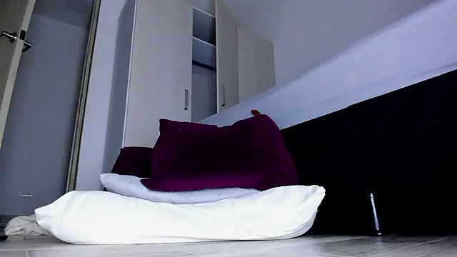 دردشة Skarleth69 الجنسية المباشرة