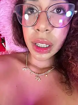 Woo_isDaphne Obrolan Langsung XXX