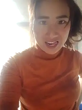 Emily-yy 라이브 XXX 채팅