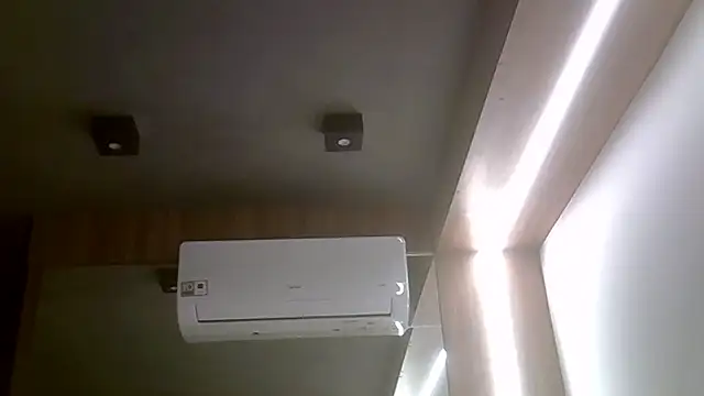 SkinnyKitten 라이브 XXX 채팅