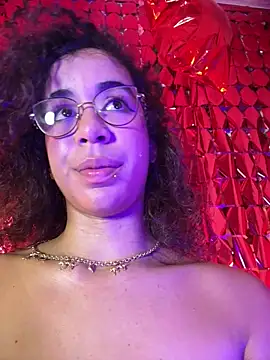 Woo_isDaphne live XXX chat