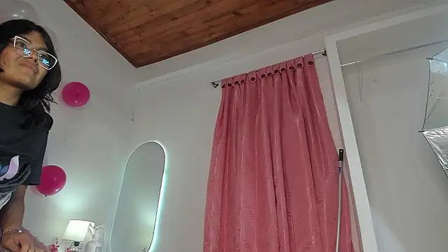 Chat XXX en directo de luna_velveth