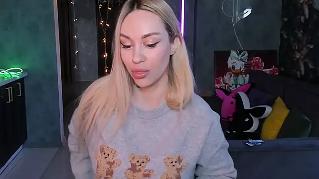 BlckmirrorrのライブXXXチャット