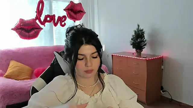 KisaModel Chat XXX live