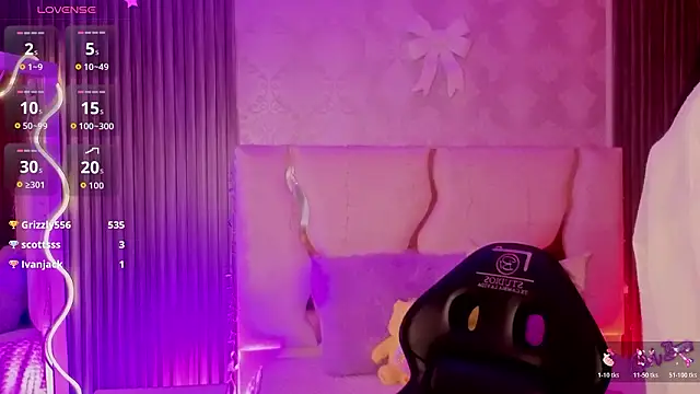 Živý XXX chat LIHIAN_TAY