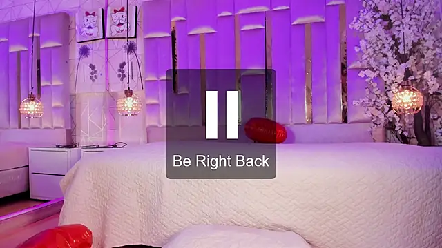 NaomistartのライブXXXチャット