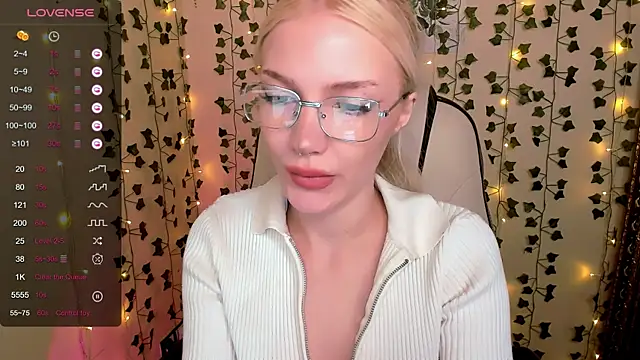 Chat XXX ao vivo de AnyaTaylor_