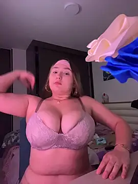 MoraInFire ওয়েবক্যাম শো