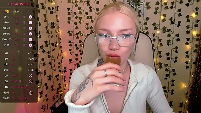 Živý XXX chat AnyaTaylor_