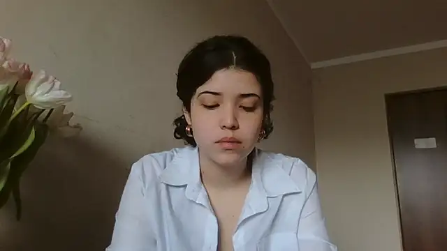 XXX chat uživo modela MaricruzCanpos