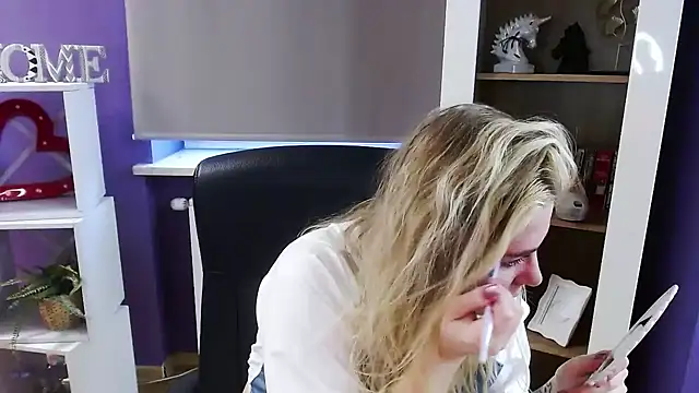 Zoey_Erotic live XXX chat