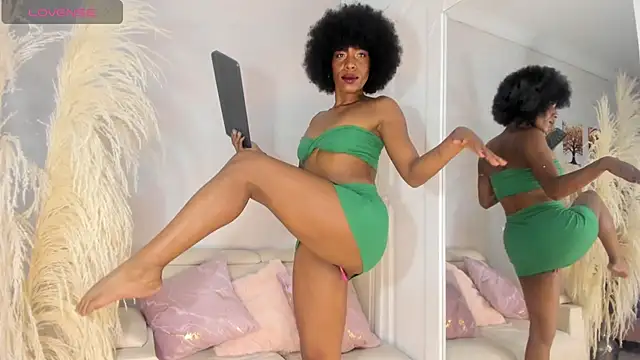 Chat +18 de CardyKambell1 ao vivo