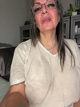 dieseldame1313: онлайн-секс-чат