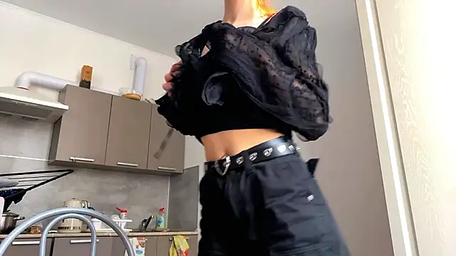 EmilyHeinn Live XXX chat