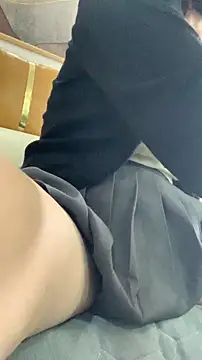 zhizhinaigai: онлайн-секс-чат