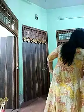 Chatroom XXX en direct de Cute-Janvi20