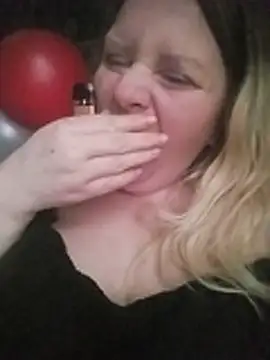 Chatroom XXX en direct de Lana-murr