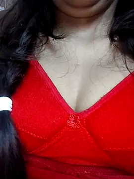 alka-sexy1 Show in webcam