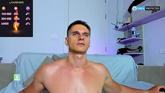 ricky_bolt Chat XXX in diretta