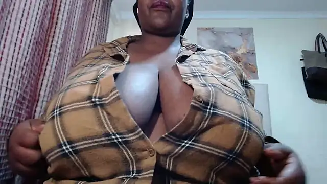 CHOCOLATEDARKBUSTYX: онлайн-секс-чат