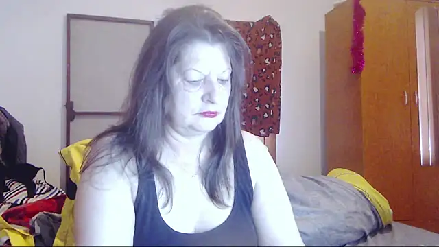 ExtasyMature: вебкам-шоу