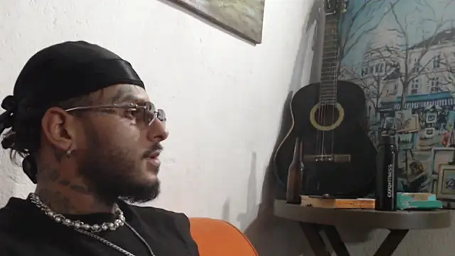 Chat XXX en directo de liyamjunior