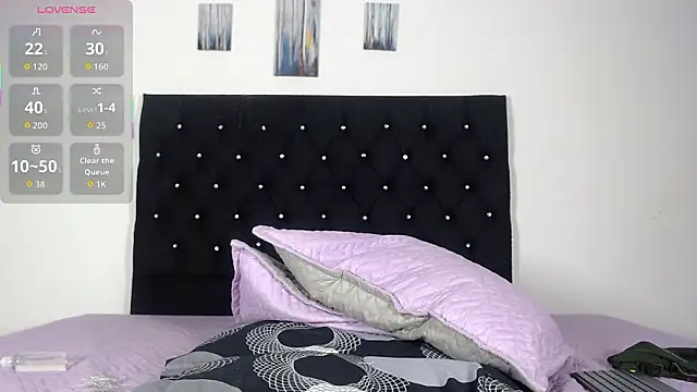 Pokazy przed kamerką – axxxel_twink