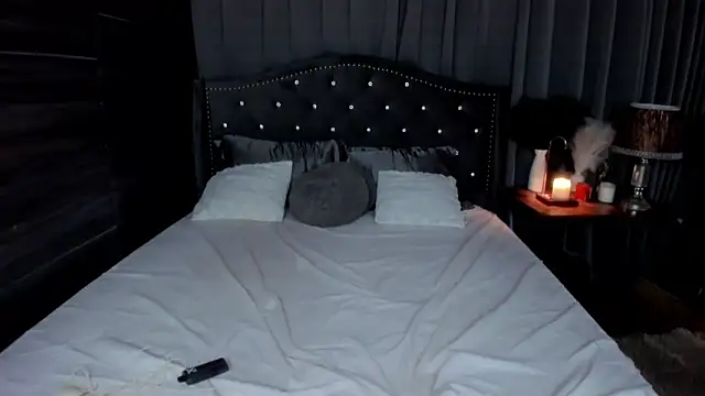 BriannaMckinley: вебкам-шоу