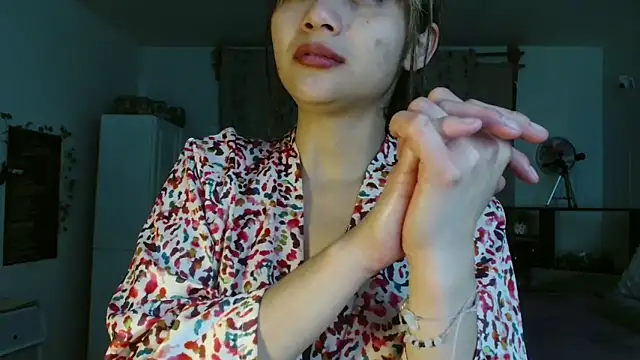 Dama_Scarlata18 élő XXX-chatje