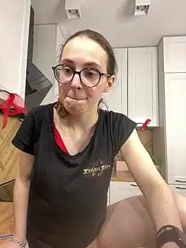 Show modela MartiniiSelenna na web-kameri