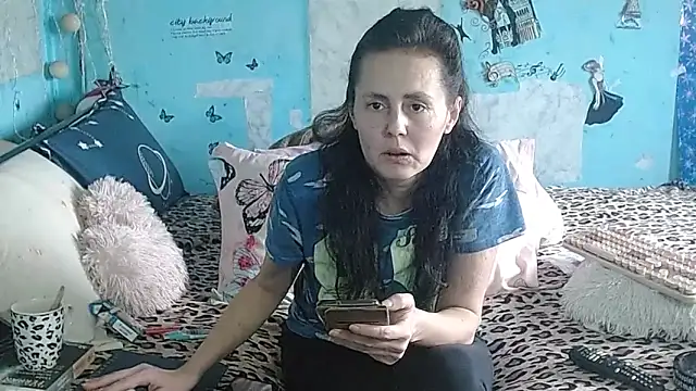 brighteyes77: онлайн-секс-чат