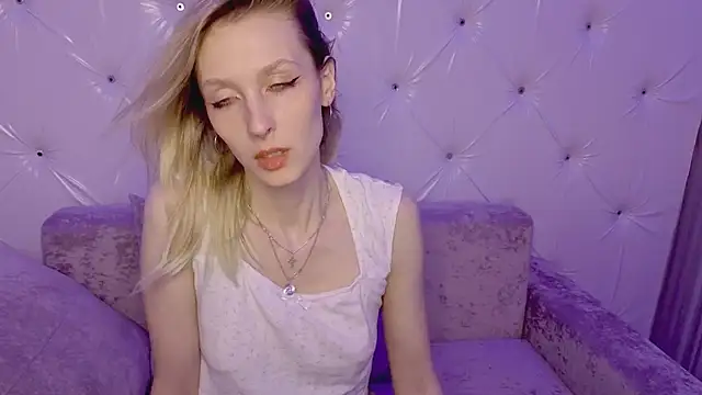 Akiro_Kim7n Live XXX chat