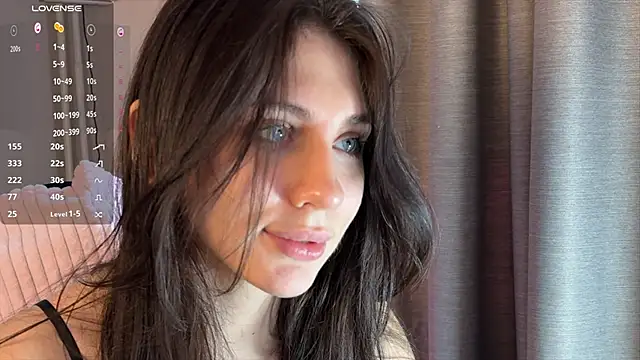 lunawho's Live XXX Chat