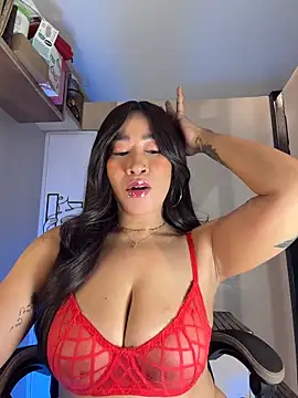 Chat XXX ao vivo de AsianMilfSheryl