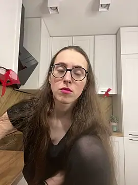 XXX chat uživo modela MartiniiSelenna