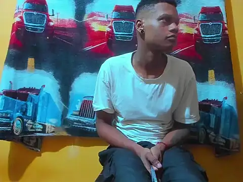 aunstin_farid1n Webbikameraesitys