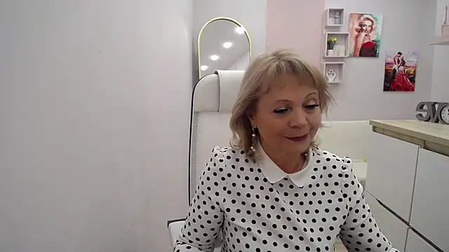 Milla_Cutie18 Live XXX Chat