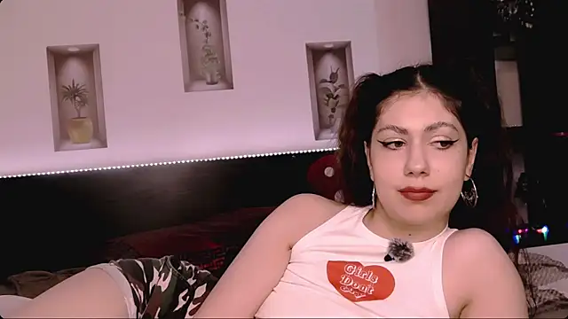 Živý XXX chat M1kaylaRaven