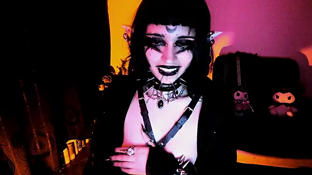 Yueeclipsa webkamerás műsora