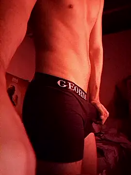 yef19cm's Webcam Show