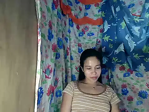 PinaySkinnyGirl: онлайн-секс-чат