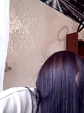 JhonSHelBy7LuNa Adlı Modelin Canlı XXX Sohbeti