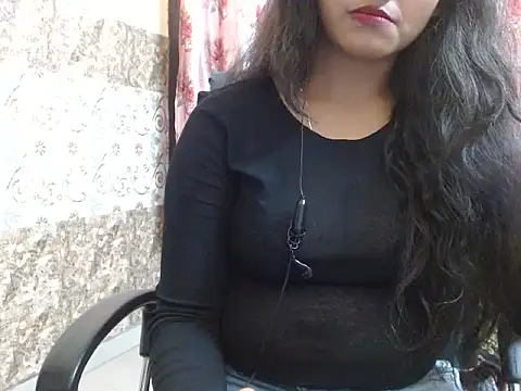 Show modela jannatmini na web-kameri