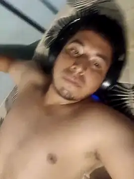 Show modela TresPiernas2026 na web-kameri