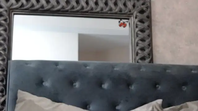 แชท XXX สดของ SaraElise