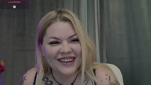 Chat XXX ao vivo de Issa_Jo