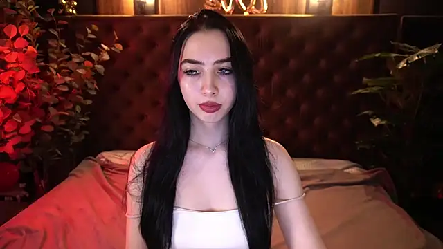 WildKittenX_'s Live XXX Chat